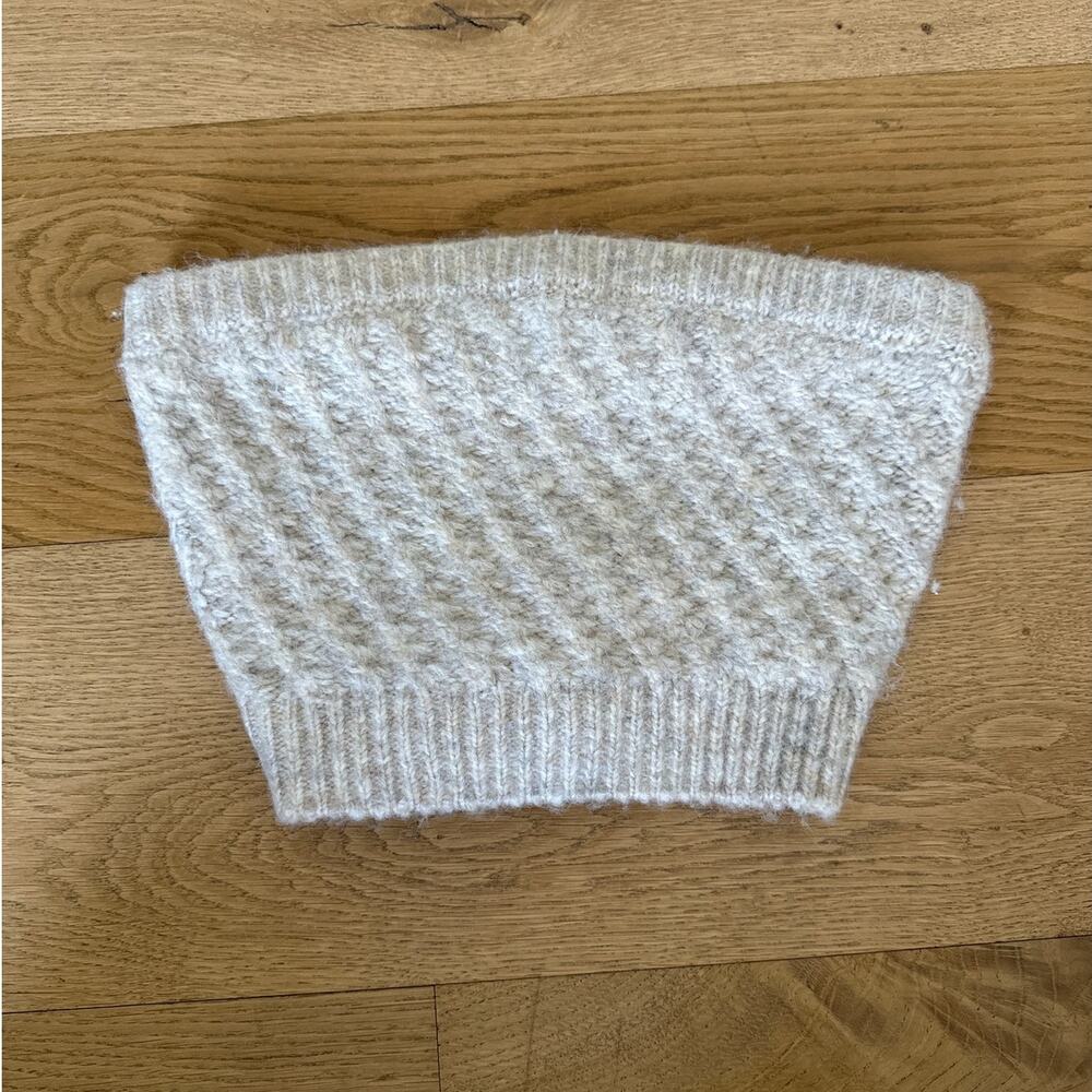 Tularosa - Sweater Knit Strapless Tube Top in Beige